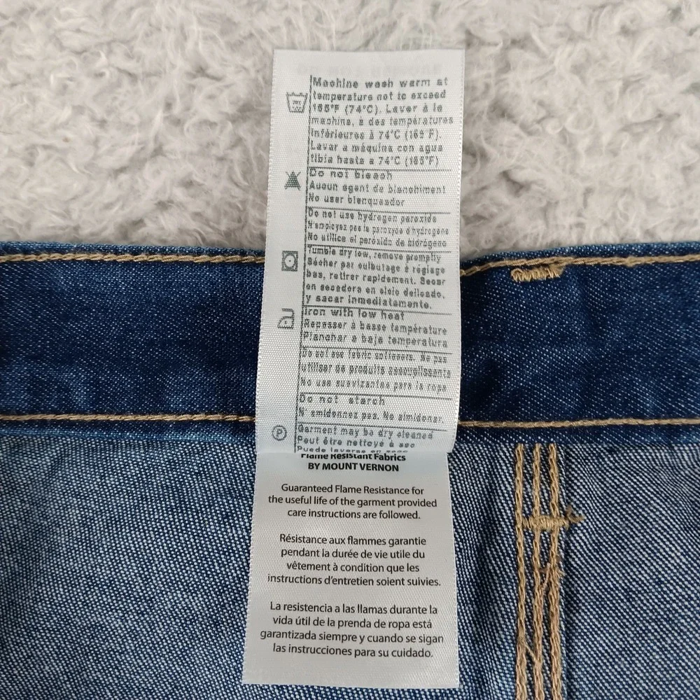 Carhartt FRB13-DNM Mens Flame Resistant FR Denim Dungaree Jeans 44x32 CAT 2 NWT